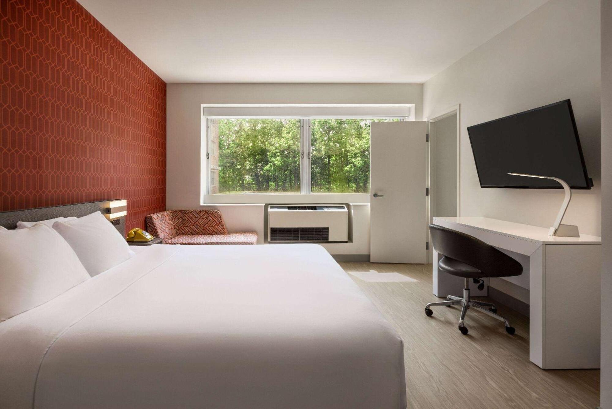 The Orbit Hotel, Trademark Collection By Wyndham Fairview Park Ngoại thất bức ảnh