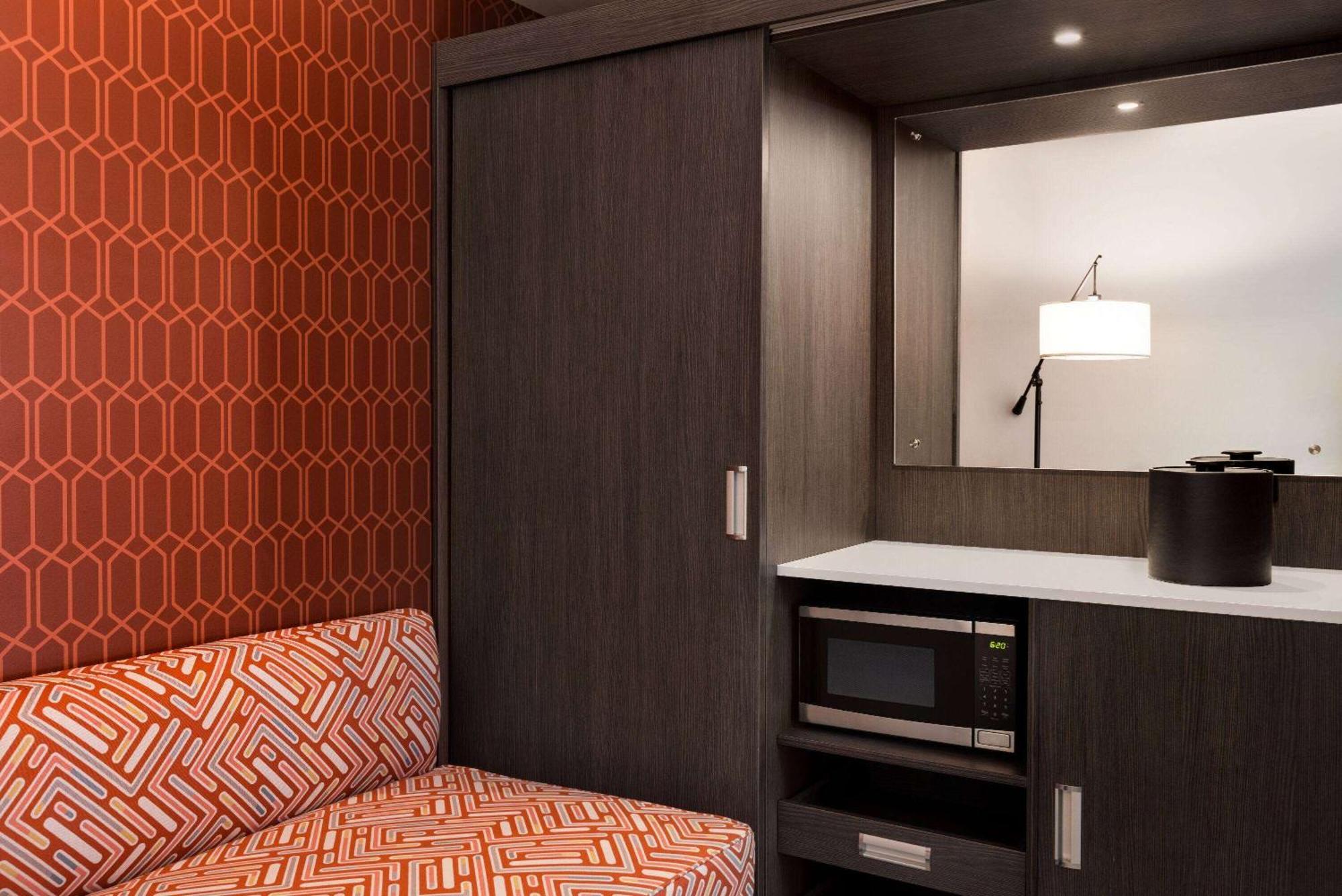 The Orbit Hotel, Trademark Collection By Wyndham Fairview Park Ngoại thất bức ảnh