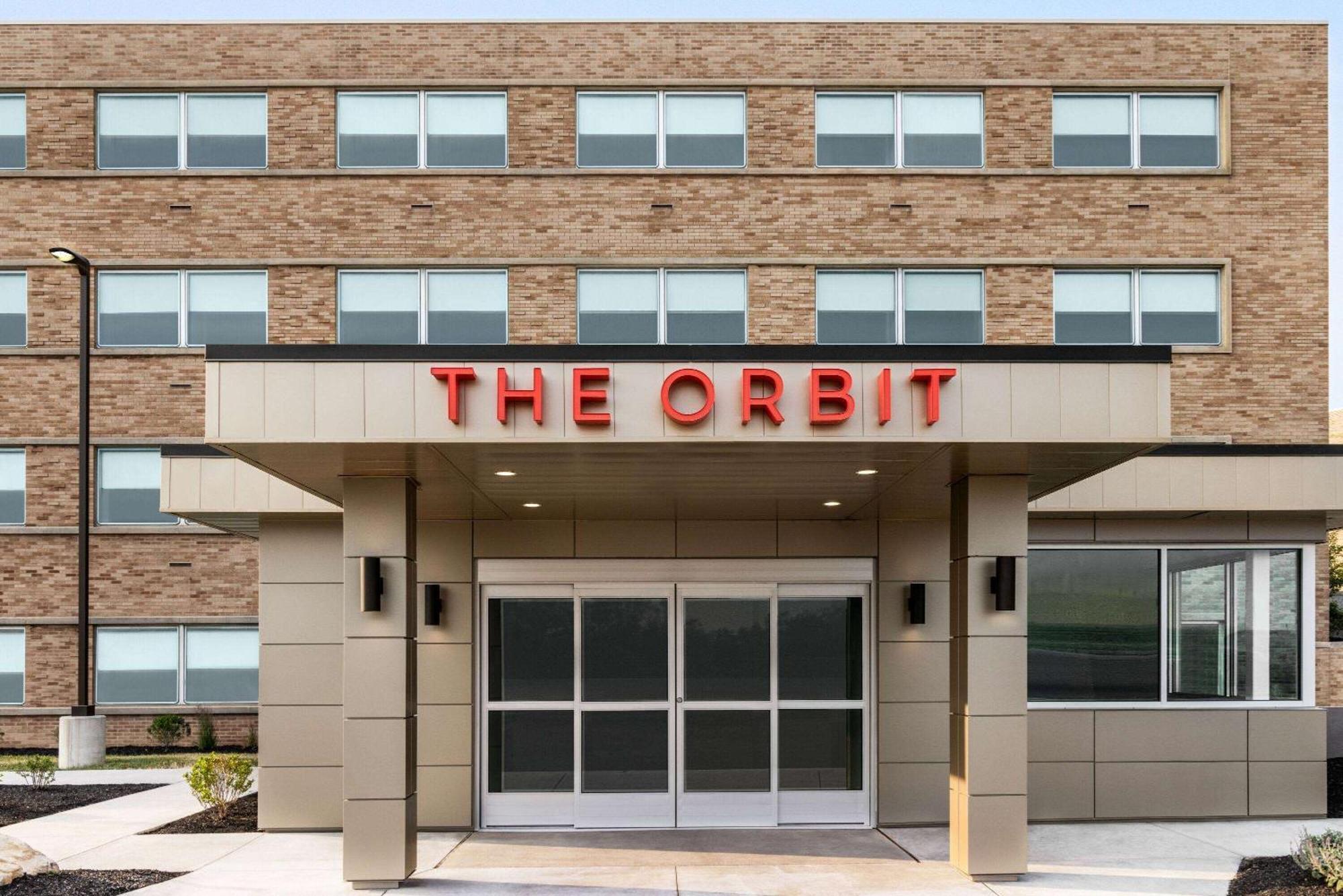 The Orbit Hotel, Trademark Collection By Wyndham Fairview Park Ngoại thất bức ảnh